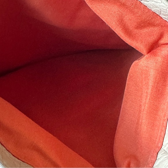 Women’s Purse Stone Mountain Beige Pebble Leather Shoulder/Crossbody - Picture 8 of 9